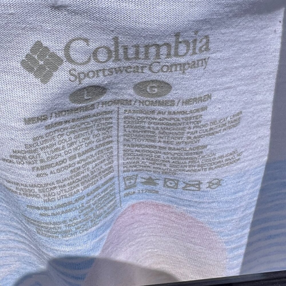 Columbia NWT Shirt – Size L – White/Multi – Easy Summer Vibes - Picture 3 of 3